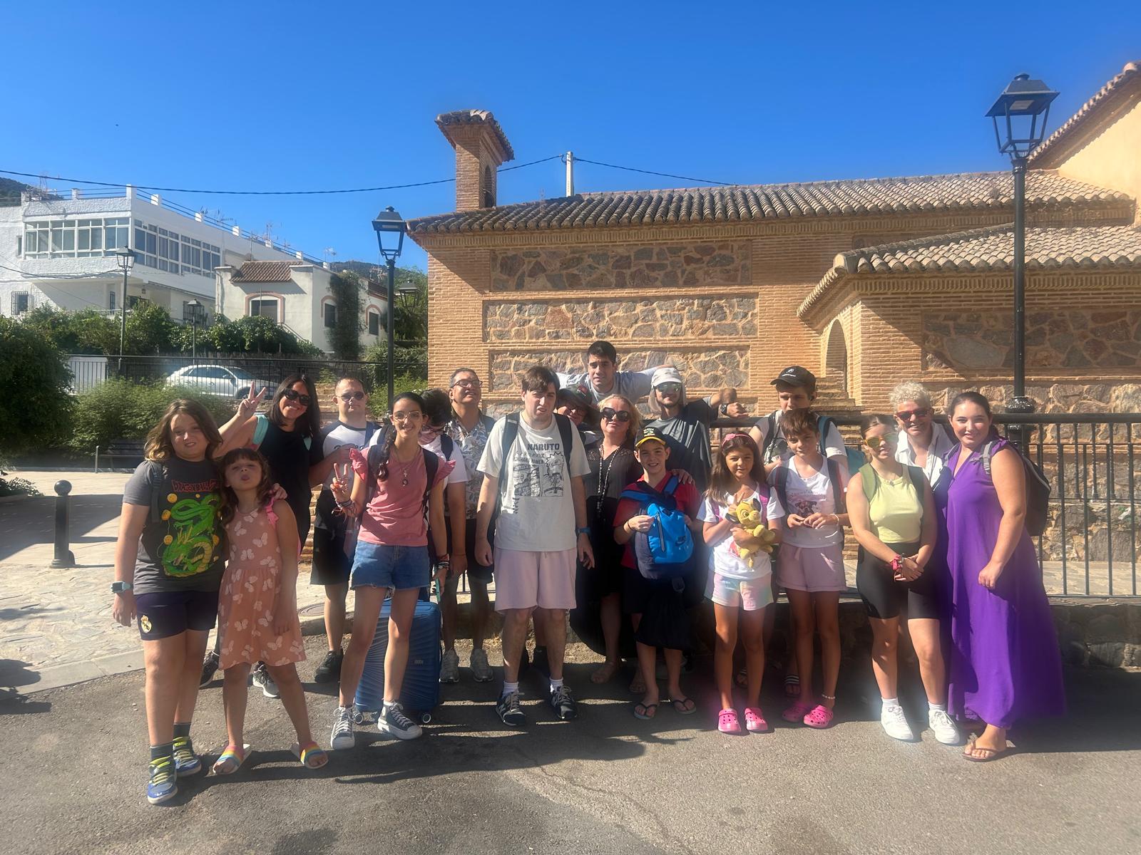 Arranca el Campamento de ocio promovido por el área de Discapacidad del Ayuntamiento de El Ejido con la participación de una veintena de jóvenes