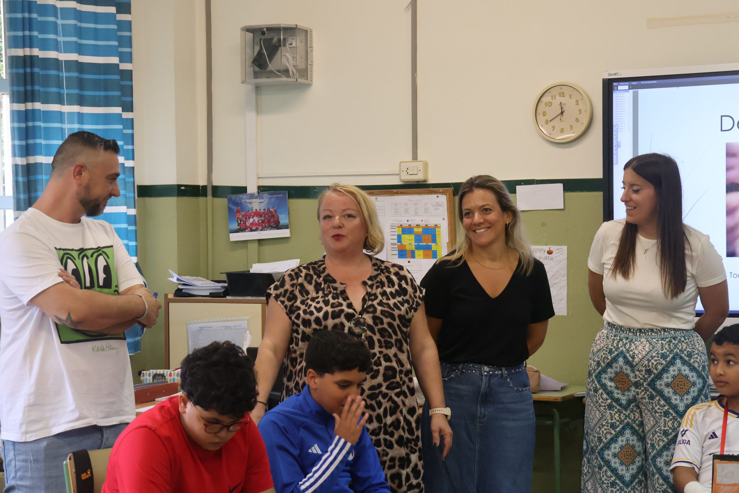 800 escolares aprenden a identificar y ayudar en caso de bullying