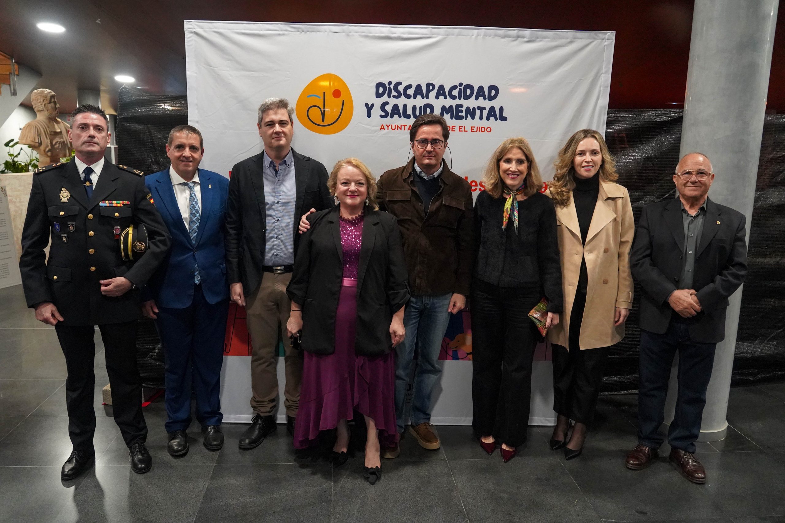 Una emotiva II Gala de la Discapacidad de El Ejido homenajea a asociaciones, usuarios y personas que trabajan a favor de este colectivo Una emotiva II Gala de la Discapacidad de El Ejido homenajea a asociaciones, usuarios y personas que trabajan a favor de este colectivo