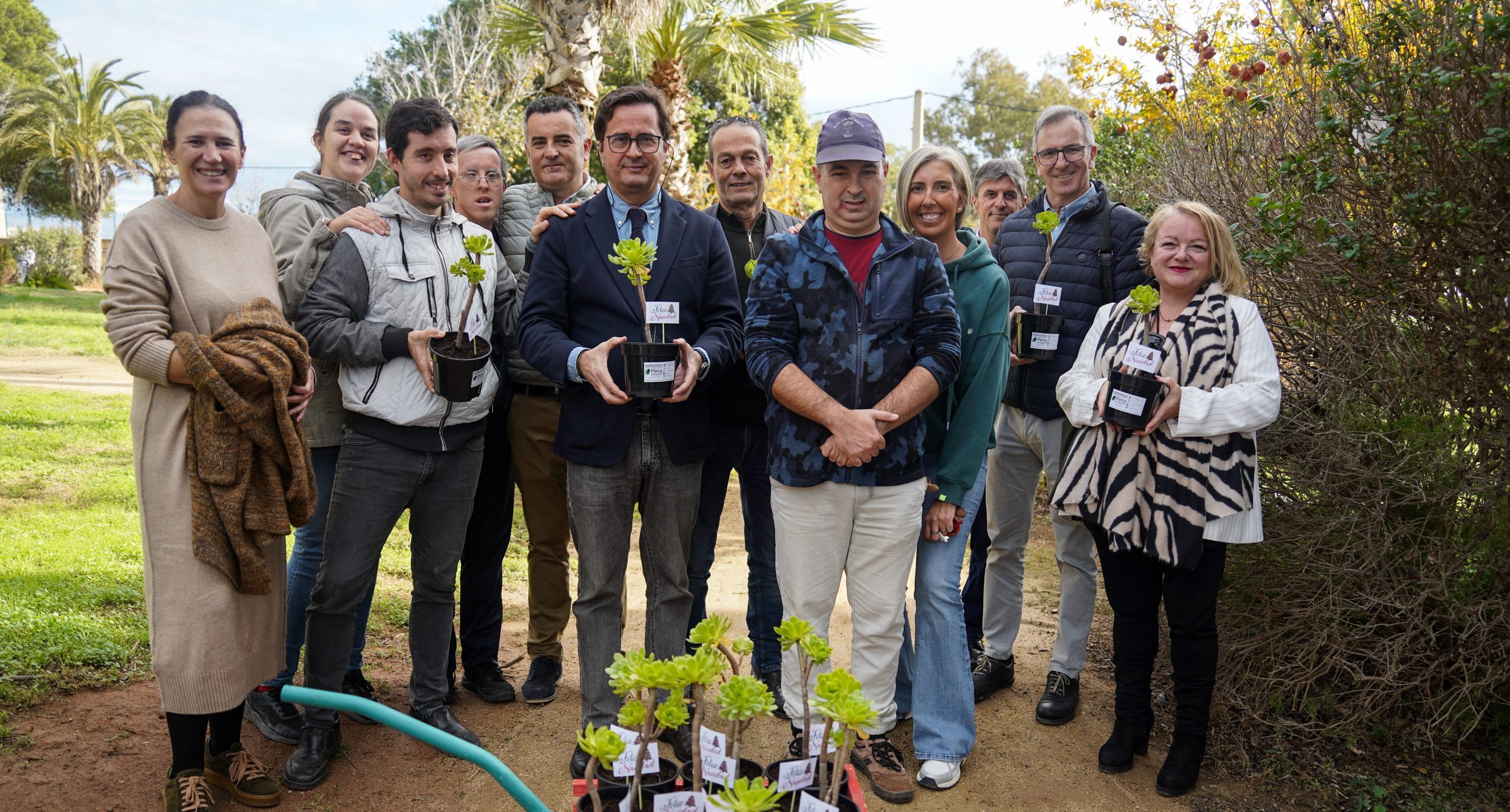 DUE y ASPRODESA firman un convenio de colaboración para realizar actividades conjuntas que favorezcan la inclusión y la autonomía de los usuarios