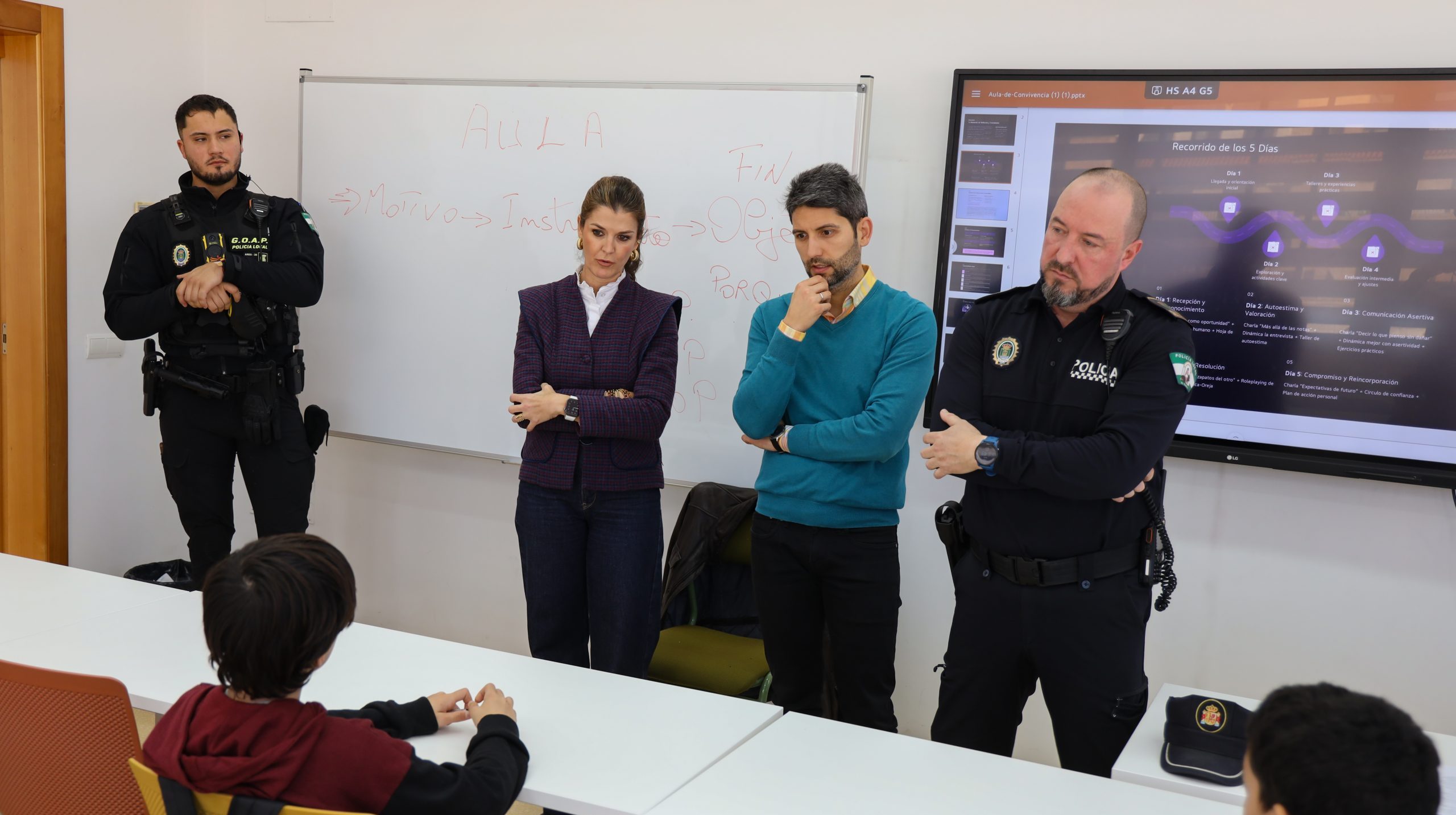 El ‘Aula Municipal de la Convivencia’ entra en funcionamiento trabajando de manera interdisciplinar con los menores expulsados de los centros educativos