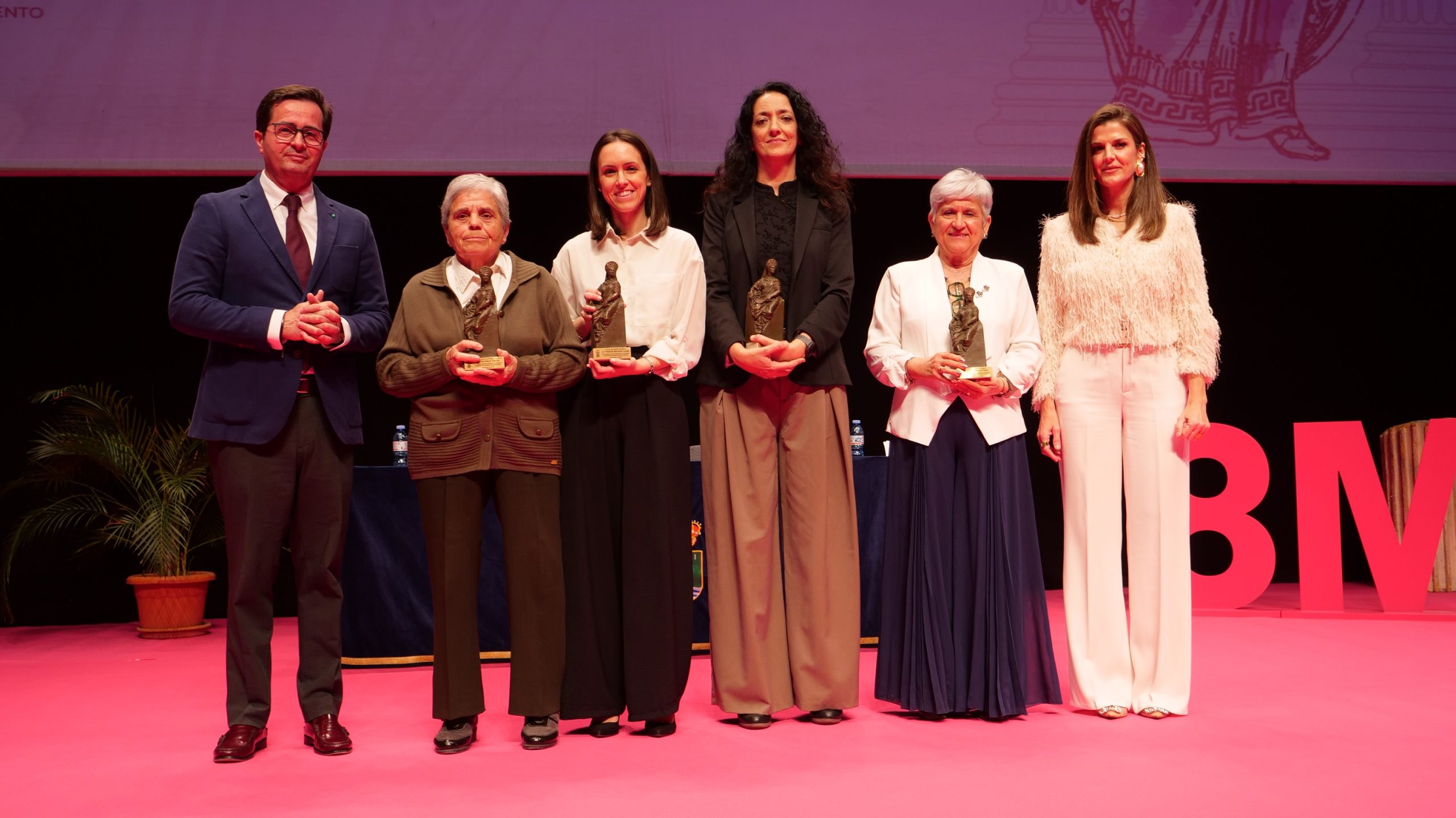 Los VIII Premios Porcia Maura homenajean a Pilar Vicente, Patricia Sánchez, Mónica López y Elia Mayor (a título póstumo) por su relevante trayectoria