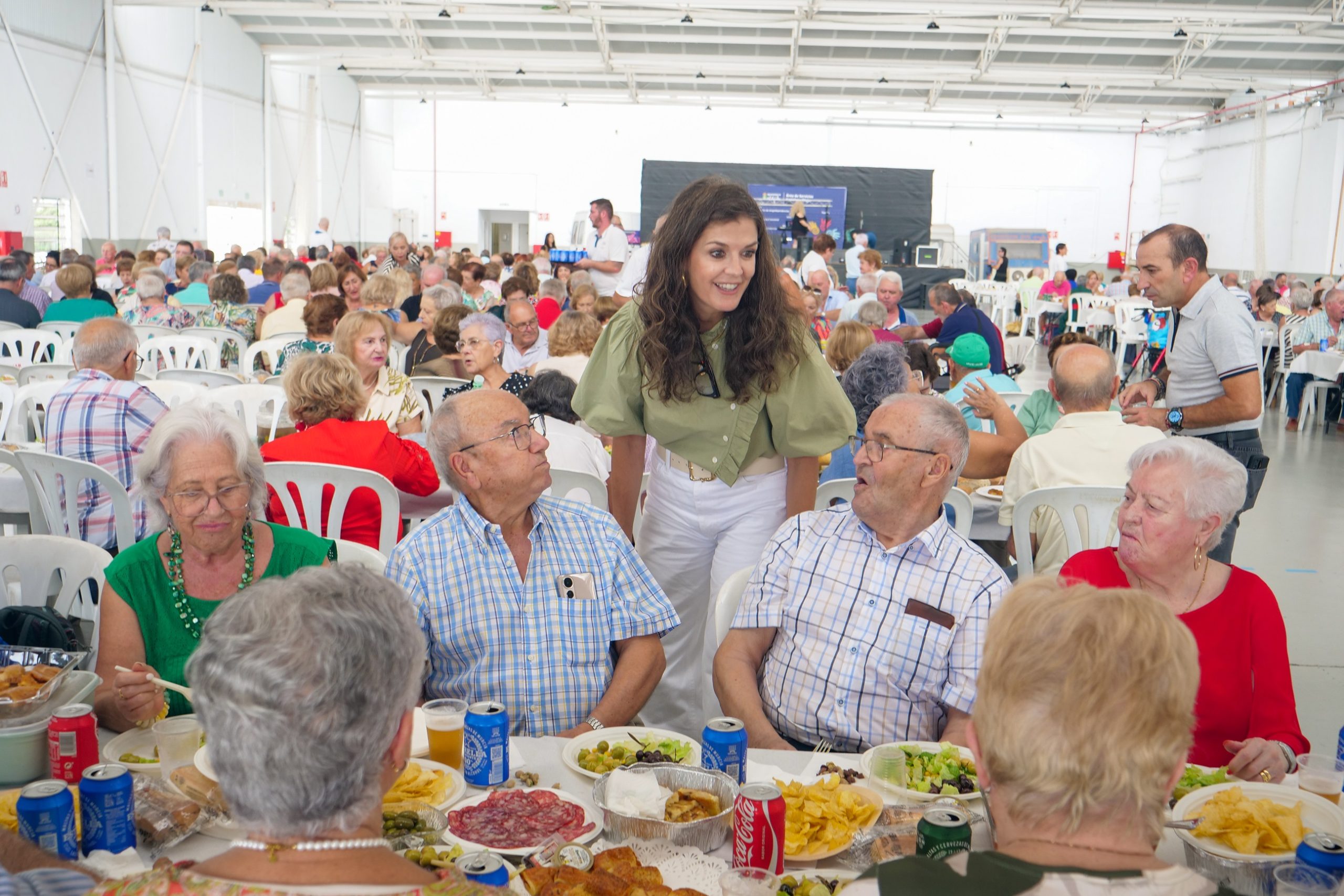 Multitudinaria ‘Degustación Gastronómica’ con productos de la zona para celebrar el Día Mundial del Mayor